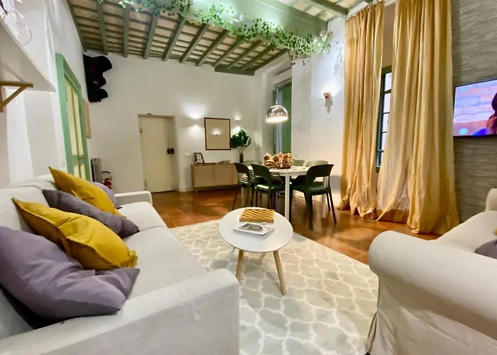 Pantheon Ancient Apartmán